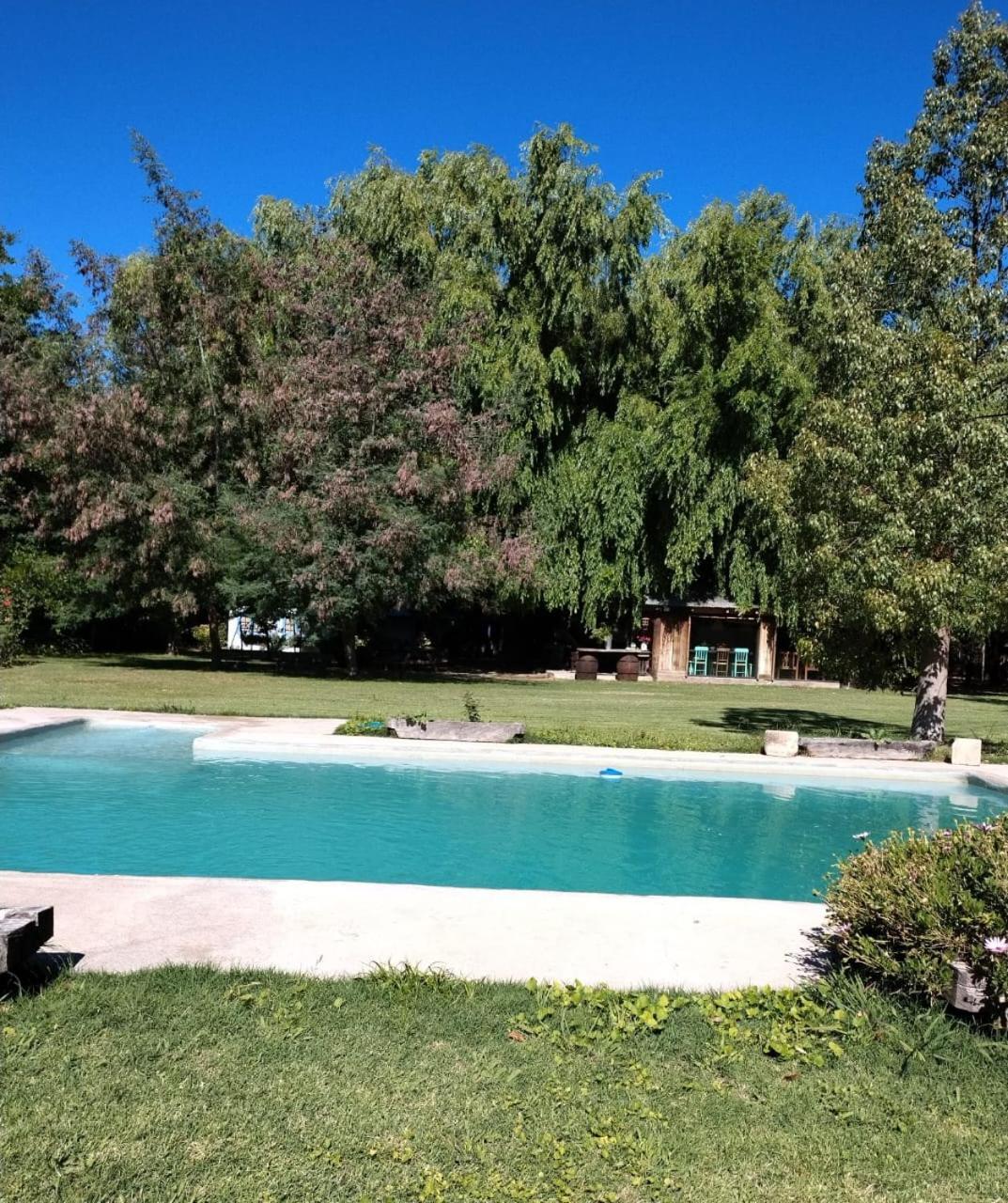 Nenquen Lodge Santa Cruz Bagian luar foto